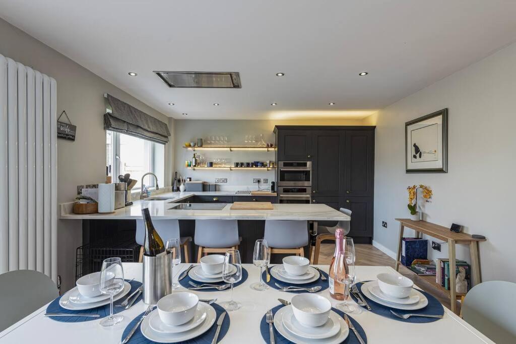Family-Friendly Retreat Between Beach & Mountains Tremadog Esterno foto