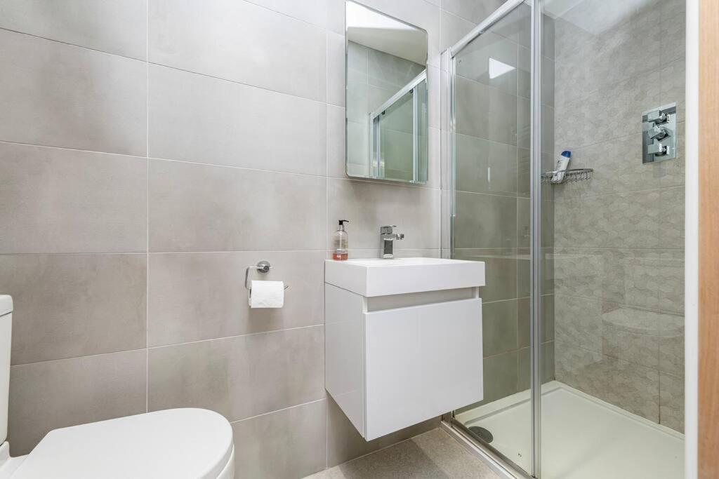 Family-Friendly Retreat Between Beach & Mountains Tremadog Esterno foto